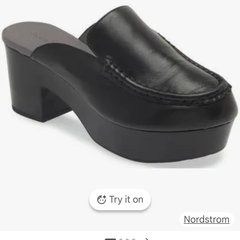 Chocolat Blu Women's Gemm Platform Loafer Mules. Size 8.
